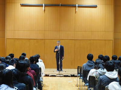 冬のキリスト教講演会（1年生）｜ICU高校 School Now!